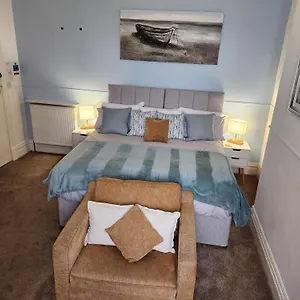 Guest house The Sea Croft & Bar